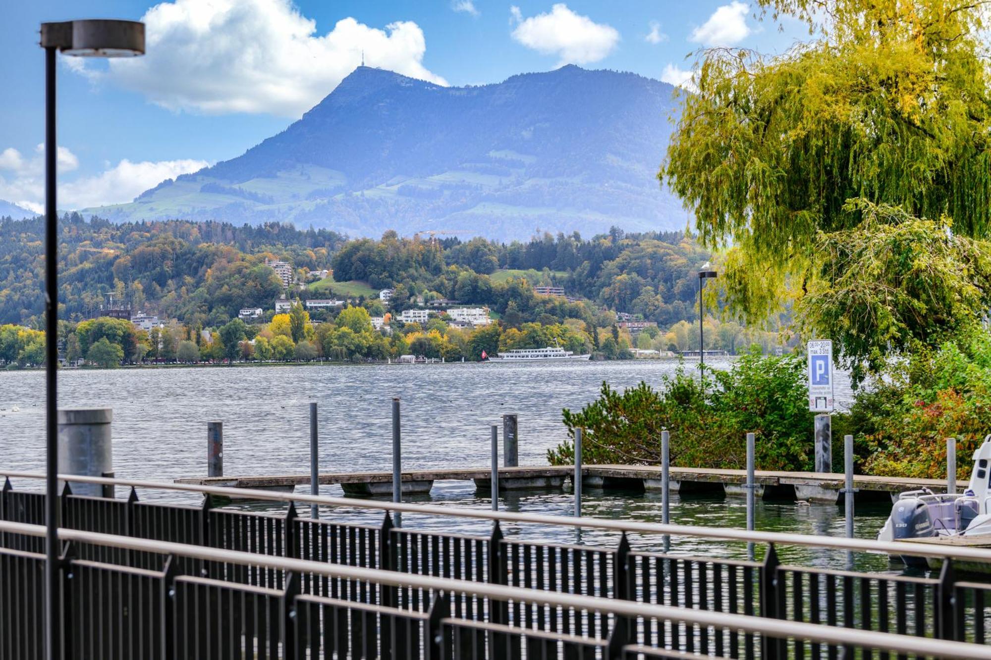 Ibis Budget Hotel Luzern City Exterior photo