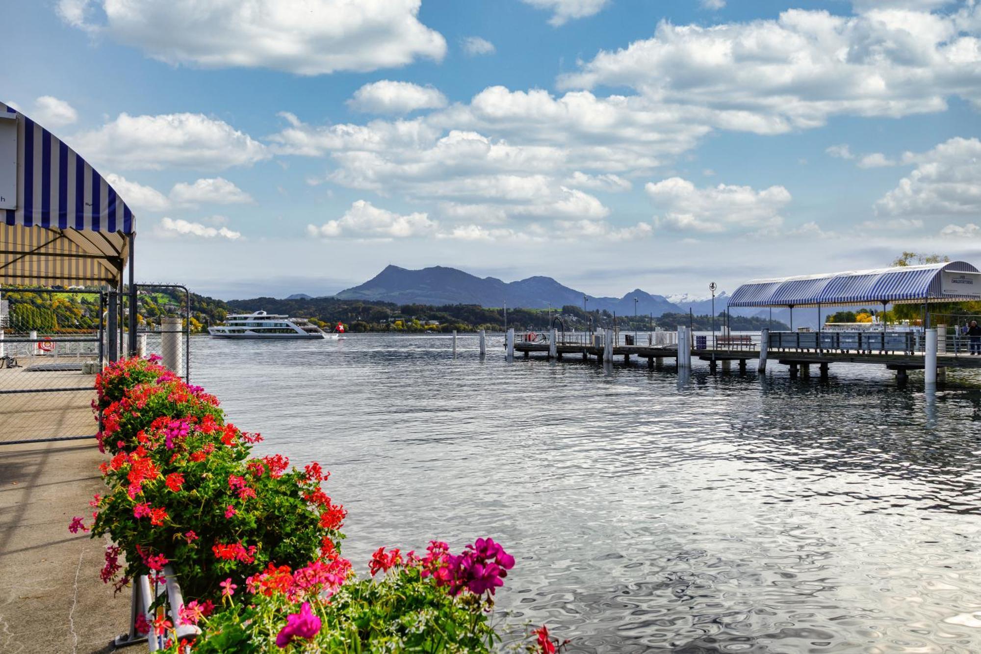 Ibis Budget Hotel Luzern City Exterior photo